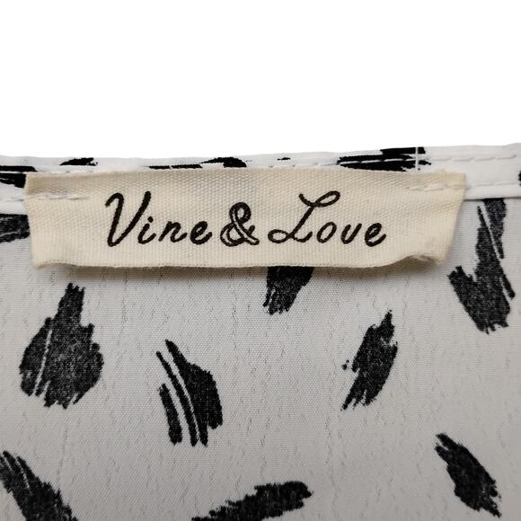 Vine & Love Blouse Size Medium White with Black Brushstroke Print Long Sleeve - Picture 7 of 8